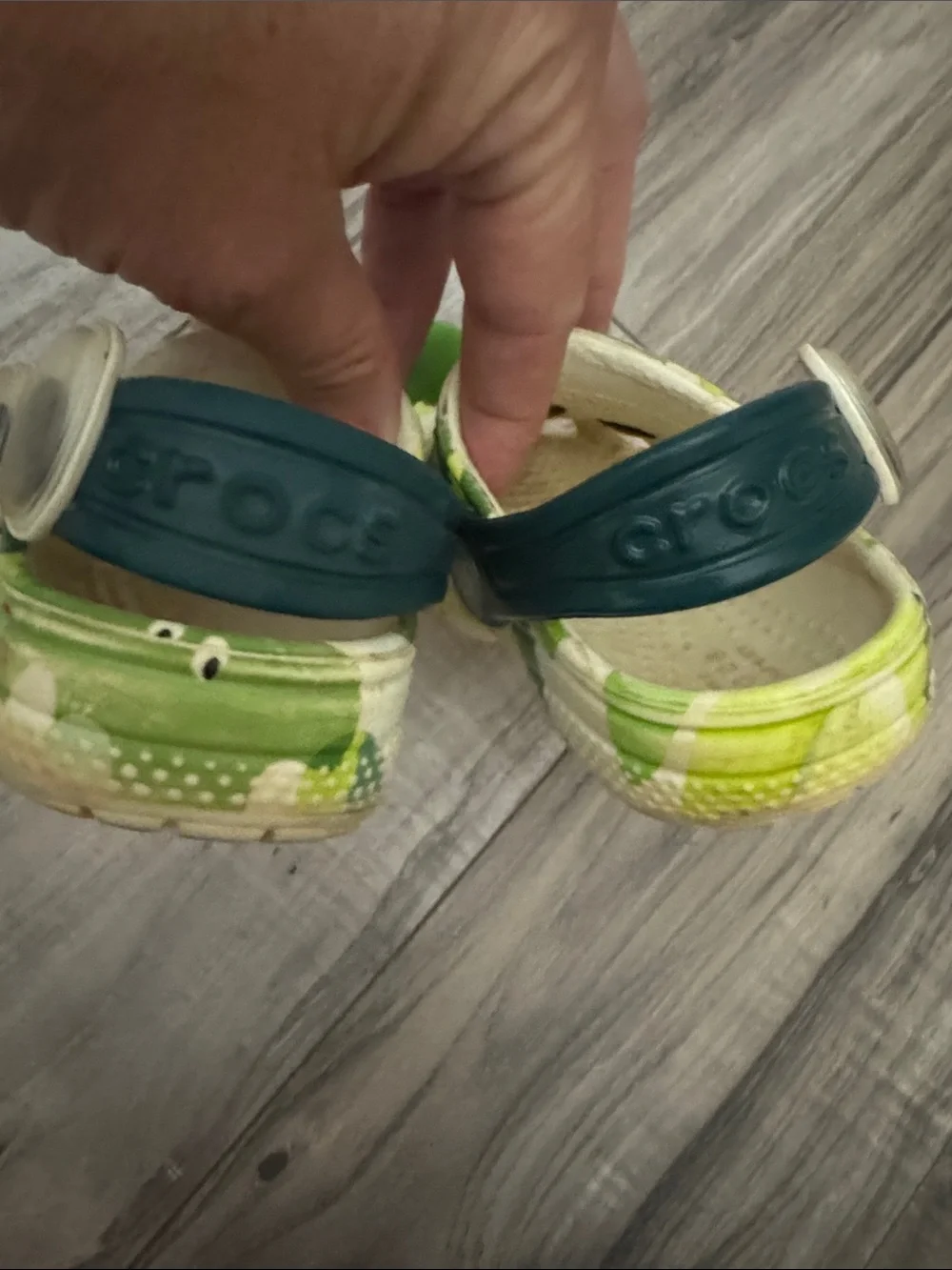 CROCS Kids Green Camo Slip-On Clogs with Character Jibbitz 6
